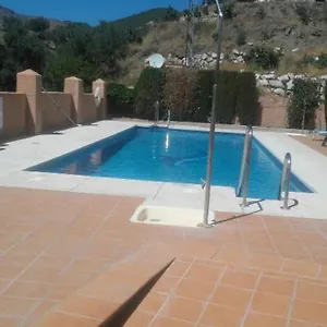 Precioso En Complejo Residencial. Apartamento Alcaucín